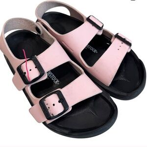 BIRKENSTOCK Youth Girl's Size 3 Mogami Comfort Sandals Light Pink Black Outdoors